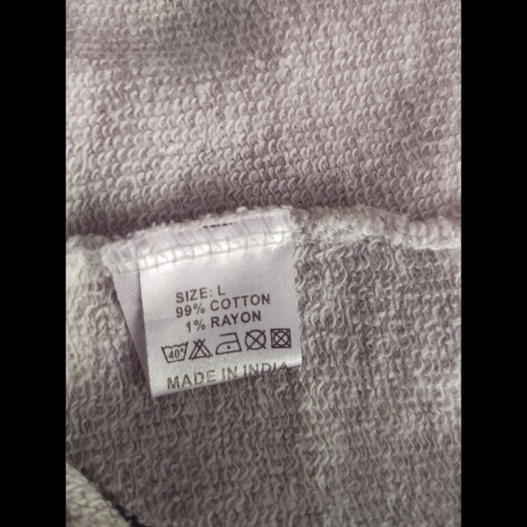 Electric Pink Sweater - Picture 4 of 4